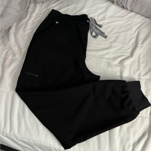 Figs Zamora High Waisted Joggers Petite Large Black